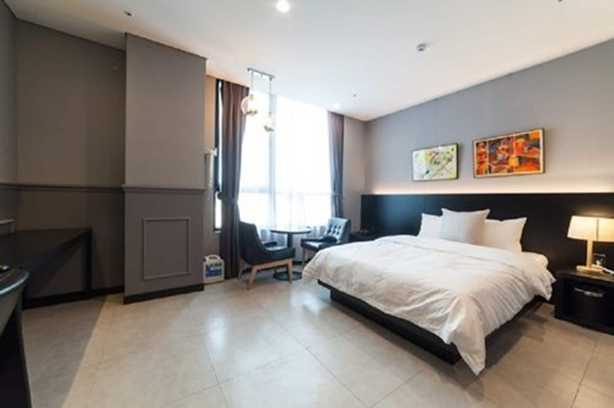Hotel Senne Seoul Exterior photo